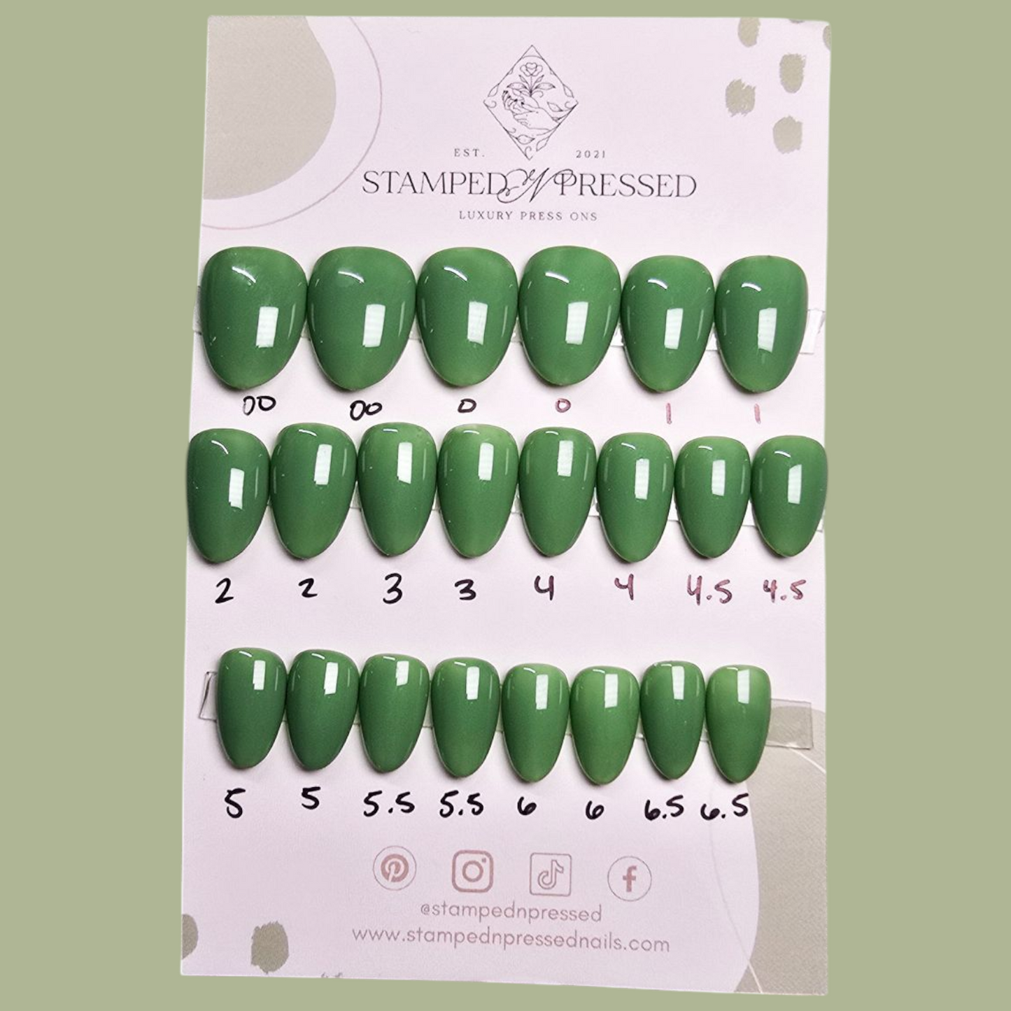 Greens #7 - XShort Almond - 20+ Nails